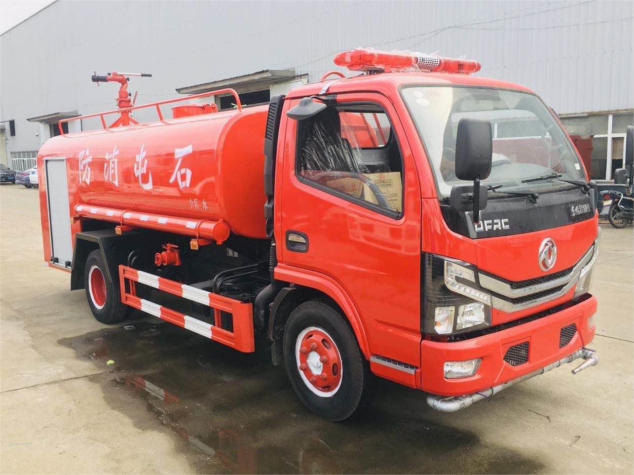 東風(fēng)4.5噸消防灑水車